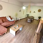Steps To - Modern With 1gb Wi-fi *
